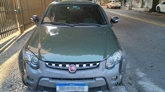 FIAT STRADA 1.8 MPI ADVENTURE CD 16V FLEX 3P AUTOMATIZADO FIAT STRADA 1.8 MPI ADVENTURE CD 16V FLEX 3P AUTOMATIZADO
